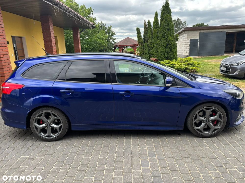Ford Focus 2.0 TDCi ST-2 PowerShift - 7