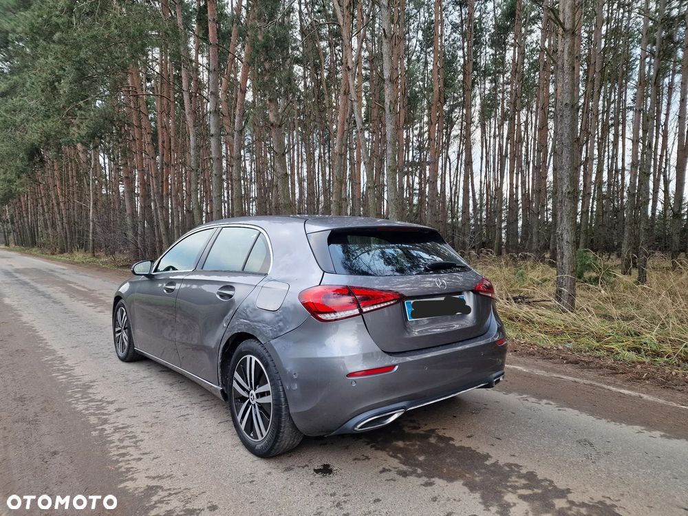 Mercedes-Benz Klasa A 180 d 8G-DCT Edition 2021 - 3