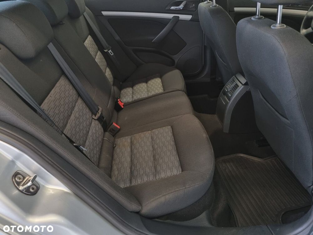 Skoda Octavia 2.0 TDI Ambition - 9