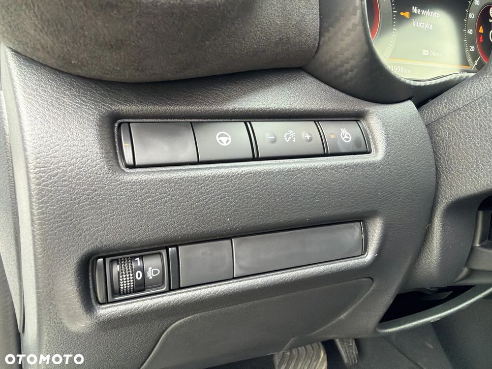 Nissan Juke 1.6 Hybrid Shiro AMT - 21