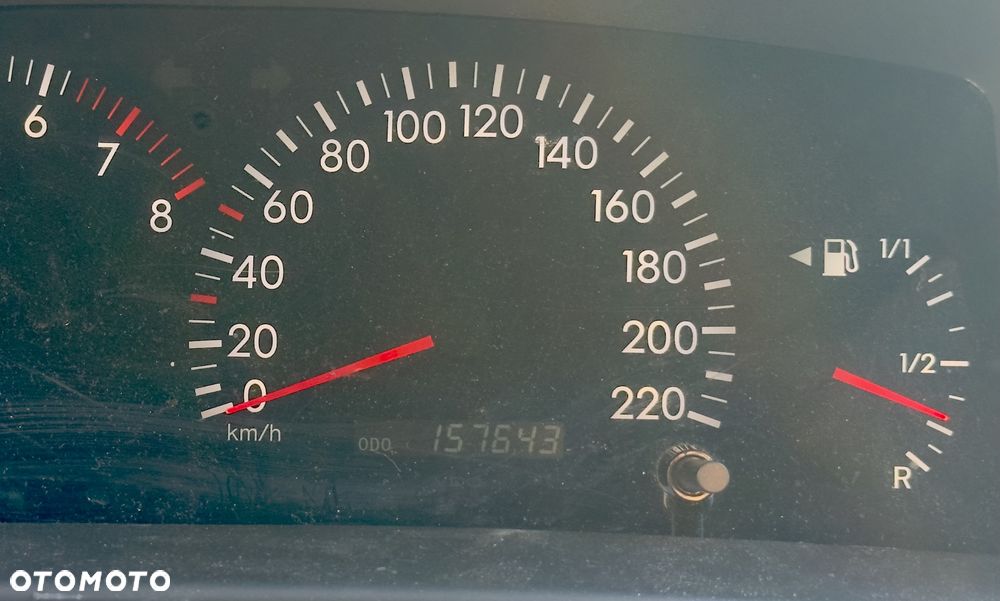 Toyota Corolla 1.6 VVT-i Sol - 5