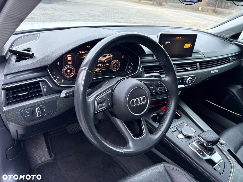 Audi A4 Limousine - 16