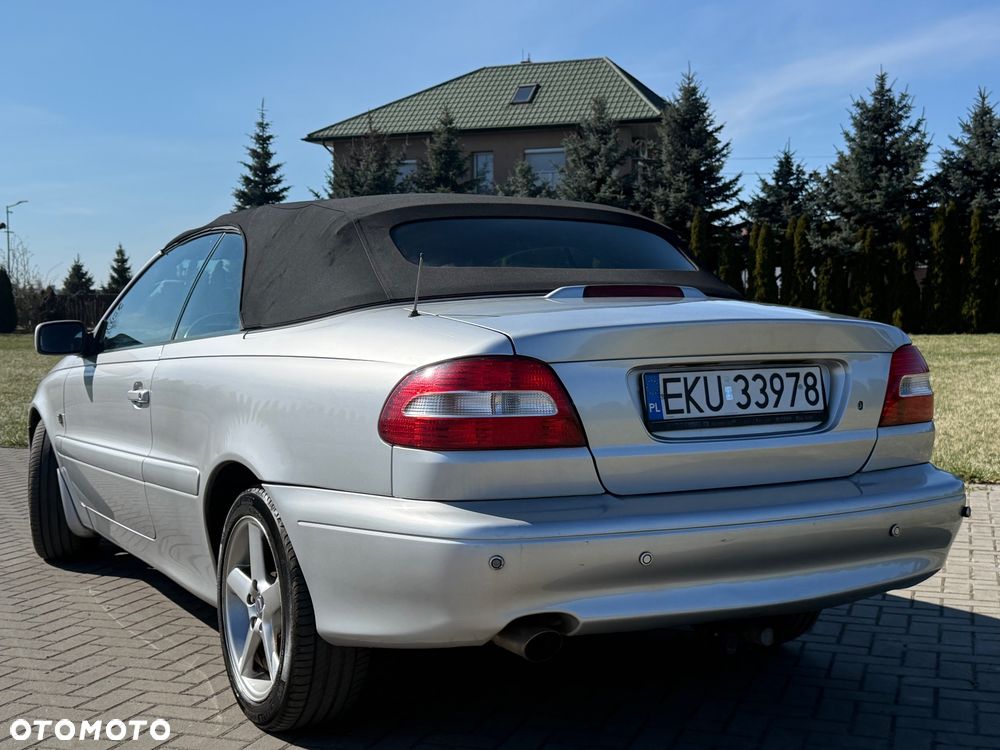 Volvo C70 - 9
