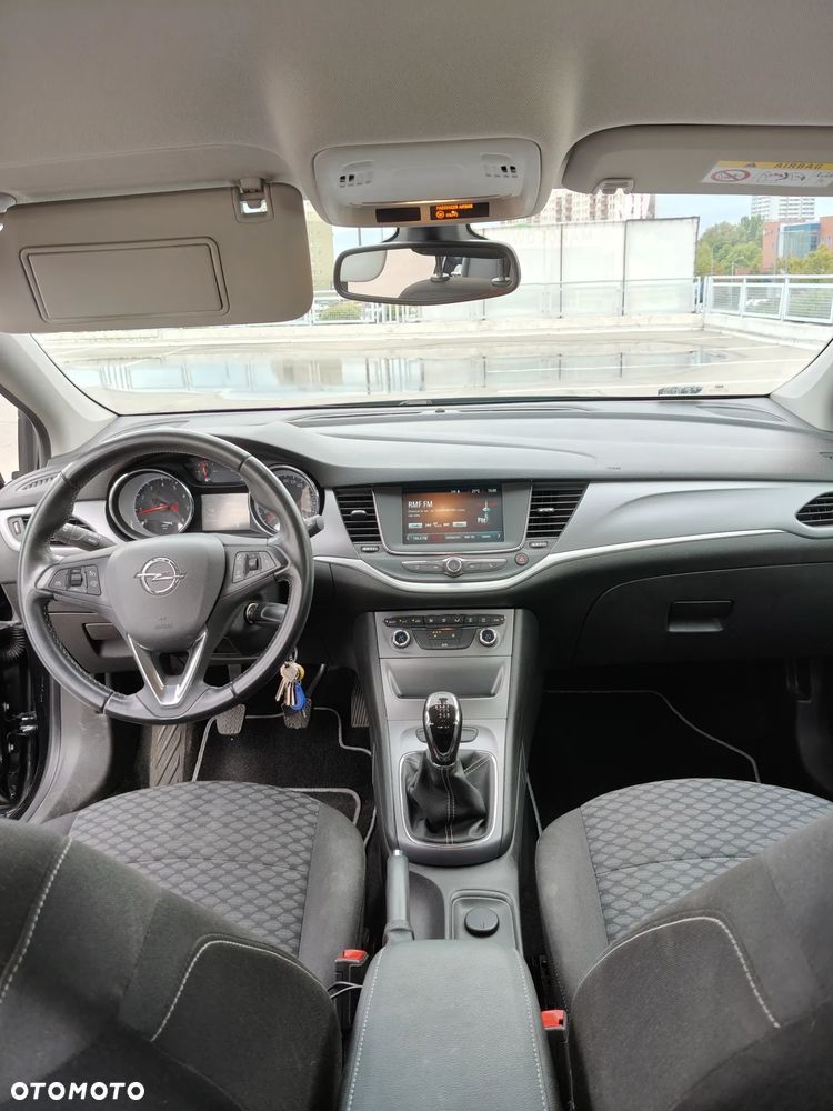 Opel Astra 1.4 T Enjoy - 8
