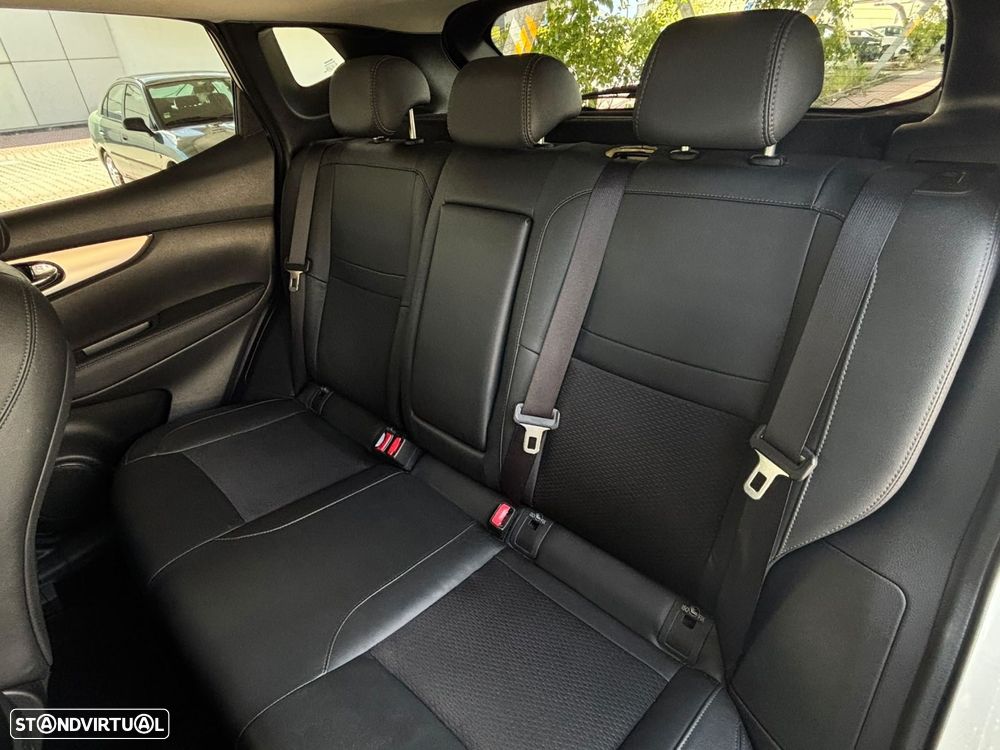 Nissan Qashqai 1.5 dCi Tekna+ DCT - 9