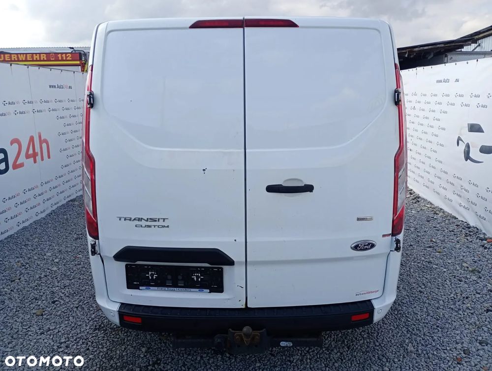 Ford Transit Custom - 8