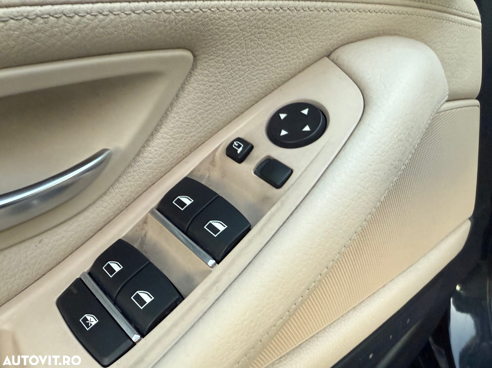 BMW Seria 5 520i Aut. Modern Line - 17