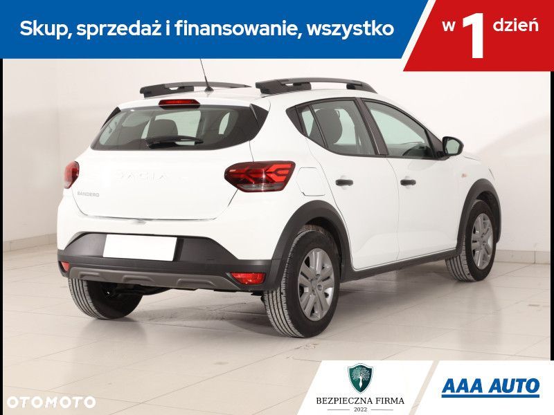 Dacia Sandero - 6