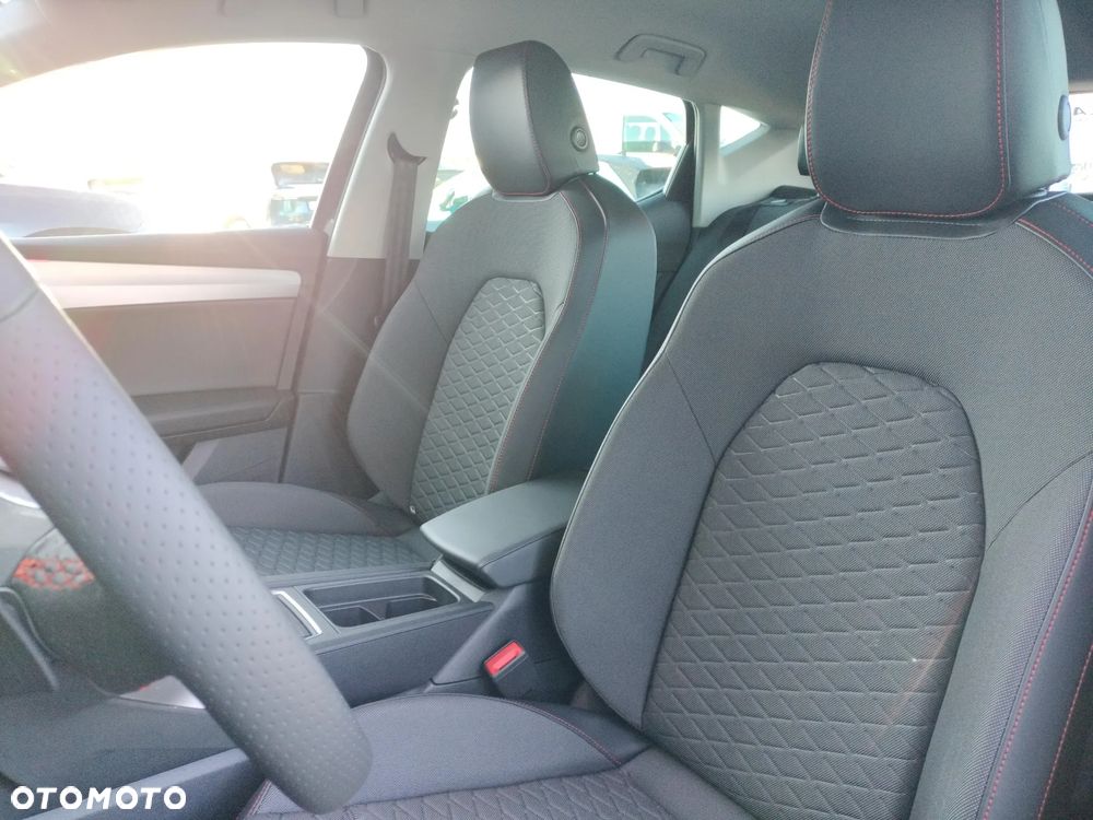 Seat Leon 1.5 eTSI FR DSG - 14