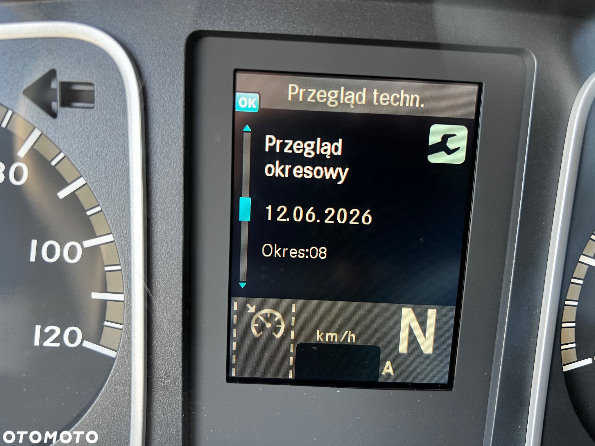 Mercedes-Benz ATEGO - 32