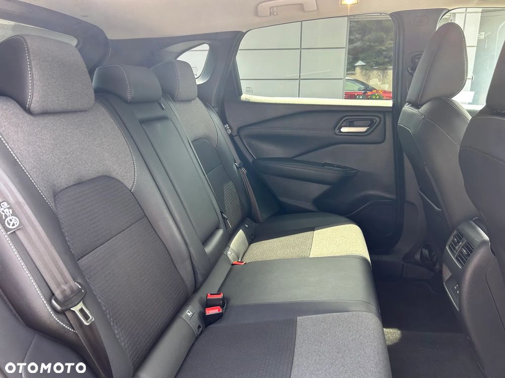 Nissan Qashqai 1.3 DIG-T MHEV N-Connecta - 14