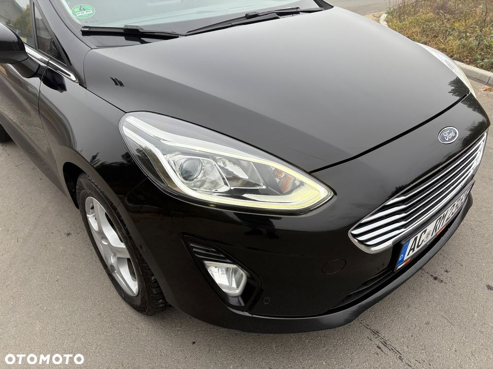 Ford Fiesta 1.0 EcoBoost S&S TITANIUM - 26