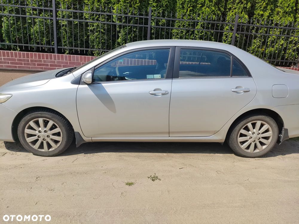 Toyota Corolla 1.4 D-4D Premium - 5