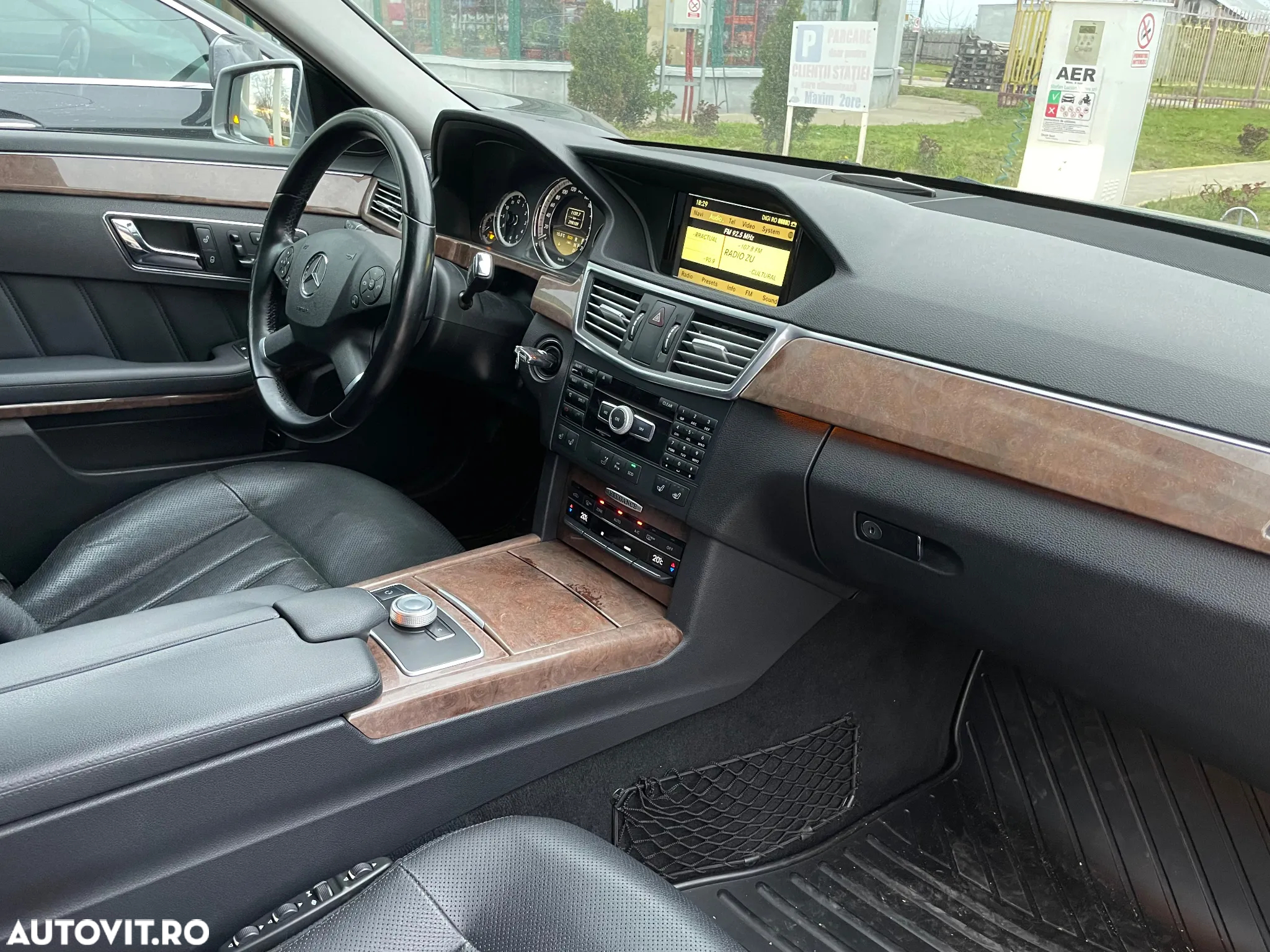 Mercedes-Benz E 220 CDI BlueEfficiency Aut. - 12