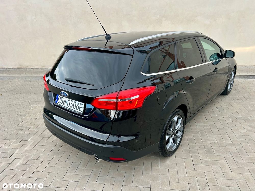 Ford Focus 2.0 TDCi Titanium ASS - 11