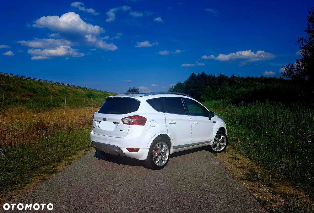 Ford Kuga 2.0 TDCi 4x4 Titanium - 9