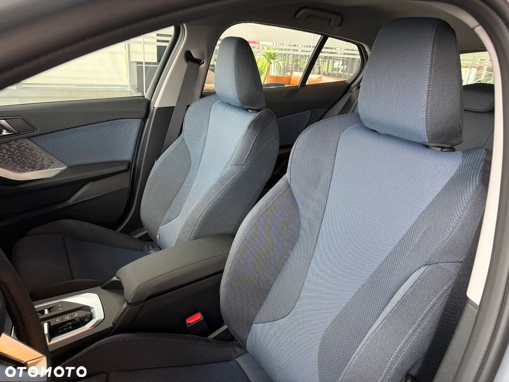 BMW Seria 1 - 15