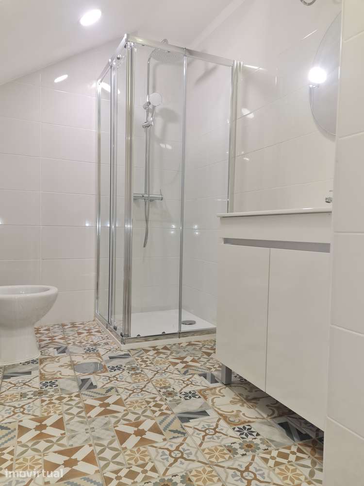 Estudio T0 (estação das Devesas Vila Nova de Gaia) - Grande imagem: 5/5