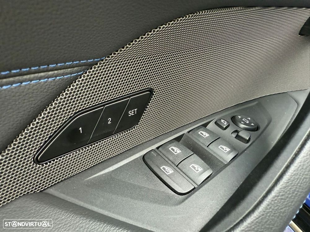 BMW i4 eDrive40 Pack Desportivo M Pro - 36