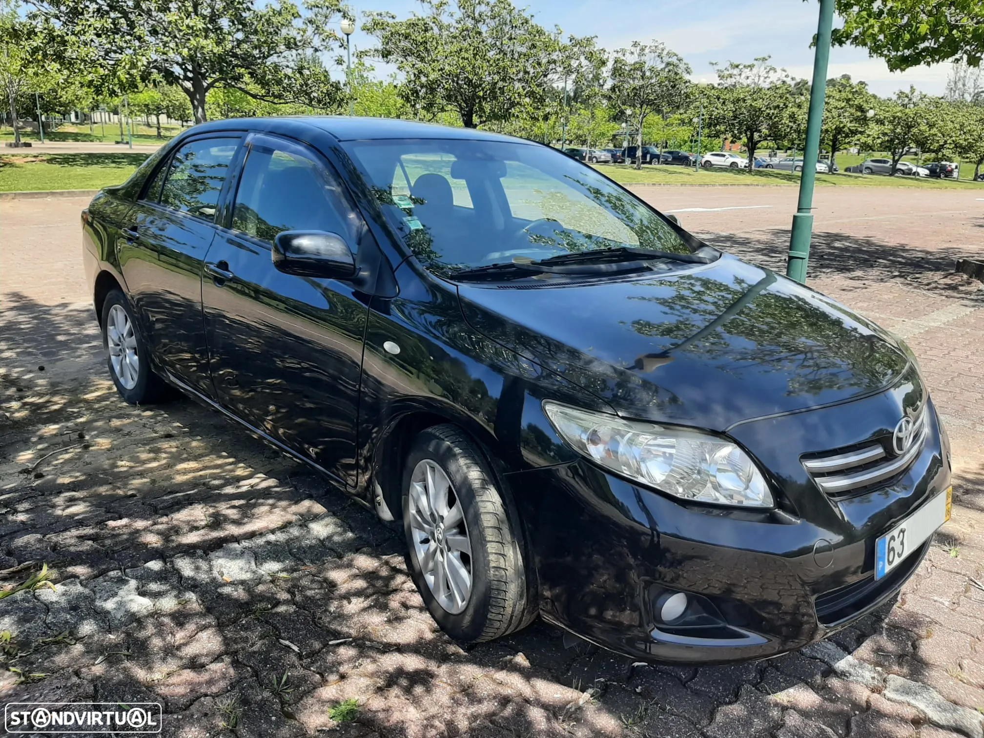 Toyota Corolla 2.0 D-4D Sol - 3