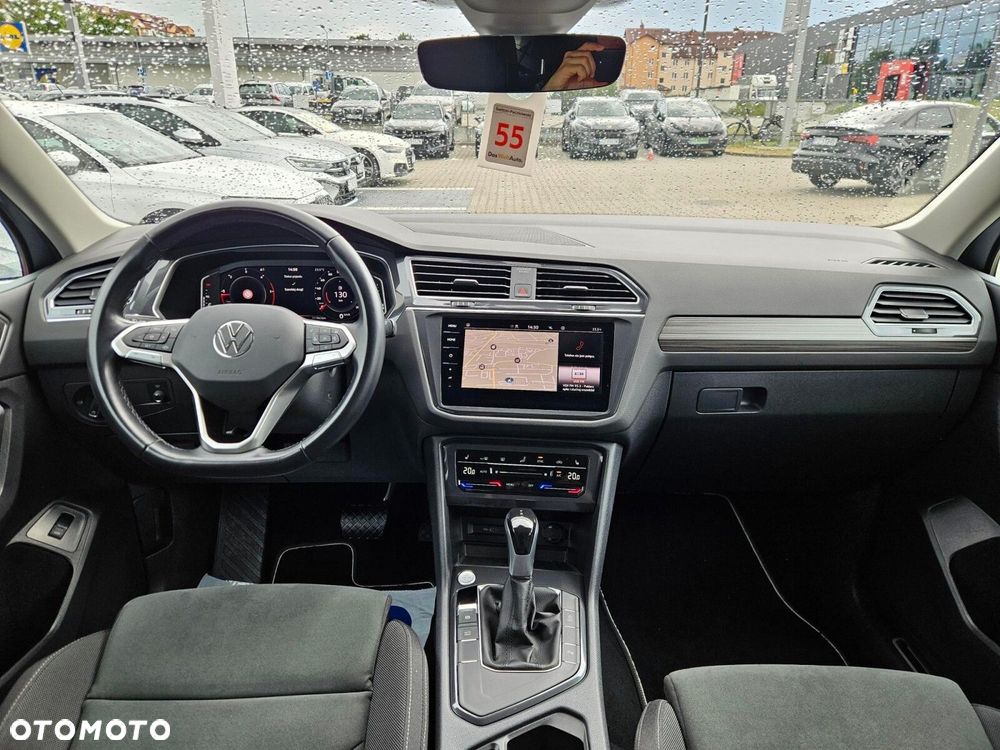Volkswagen Tiguan Allspace - 16