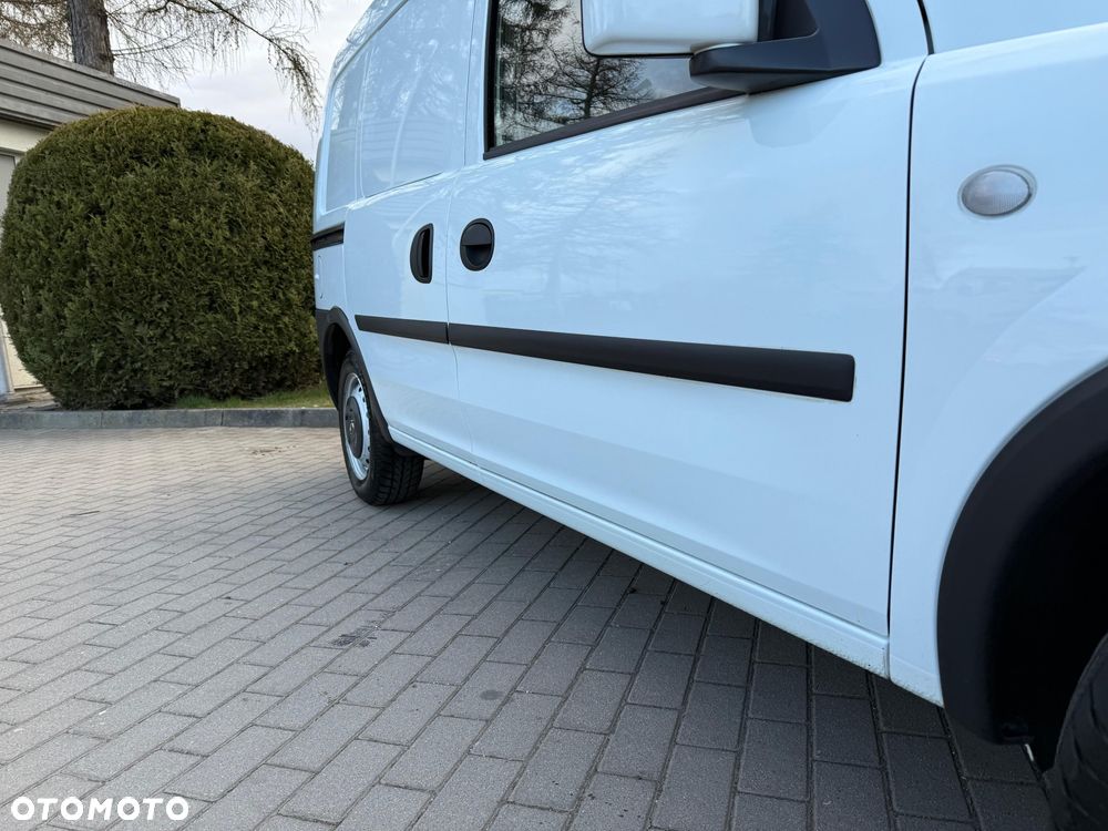 Opel Combo Edition - 15