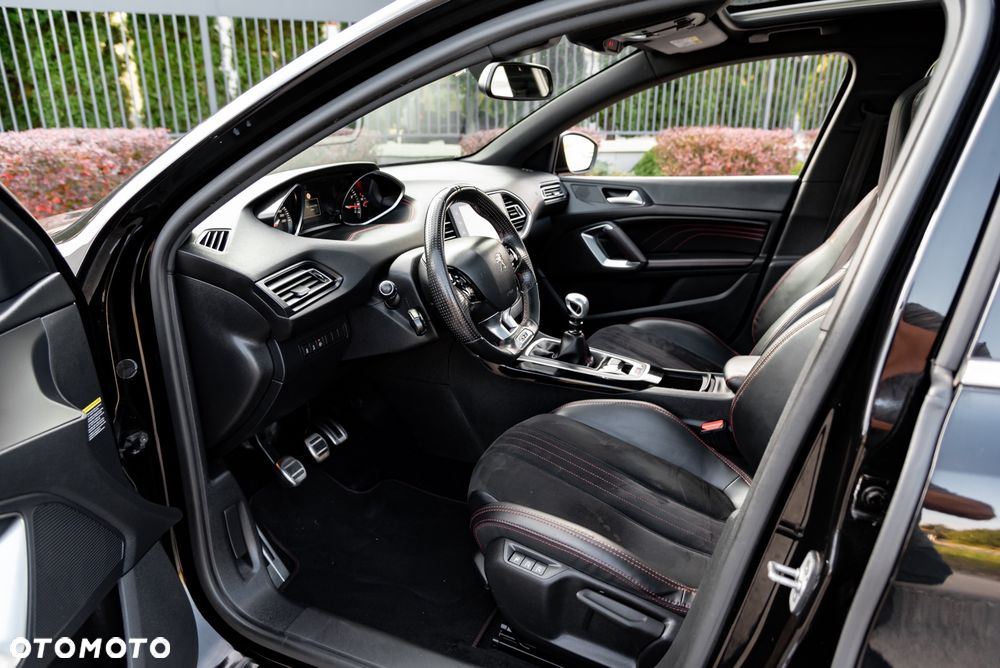 Peugeot 308 THP 205 GT - 20