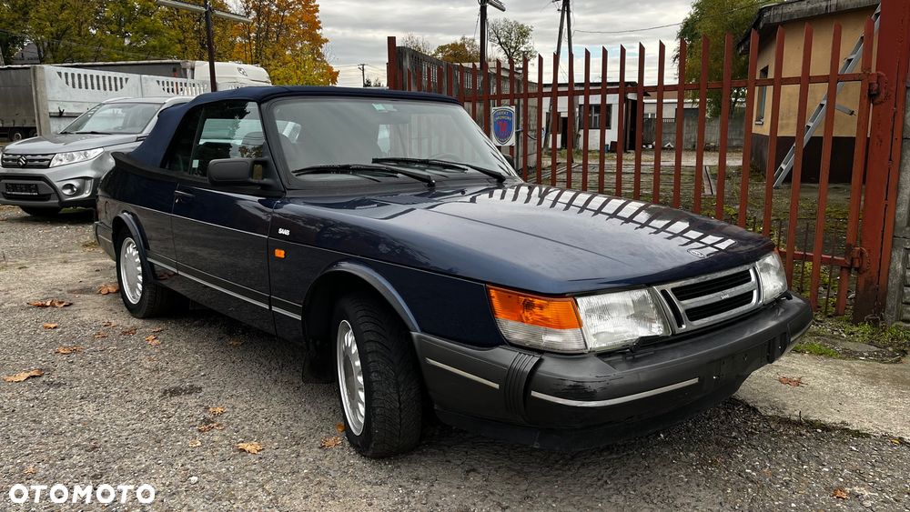 Saab 900 - 3