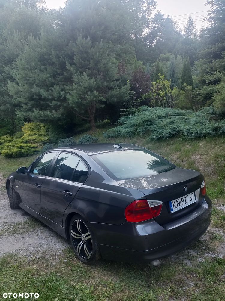 BMW Seria 3 320d - 11