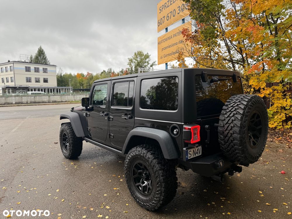 Jeep Wrangler 3.6 Unlim Rubicon - 6