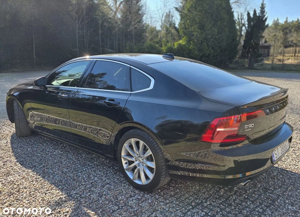 Volvo S90 D4 Momentum Pro - 14