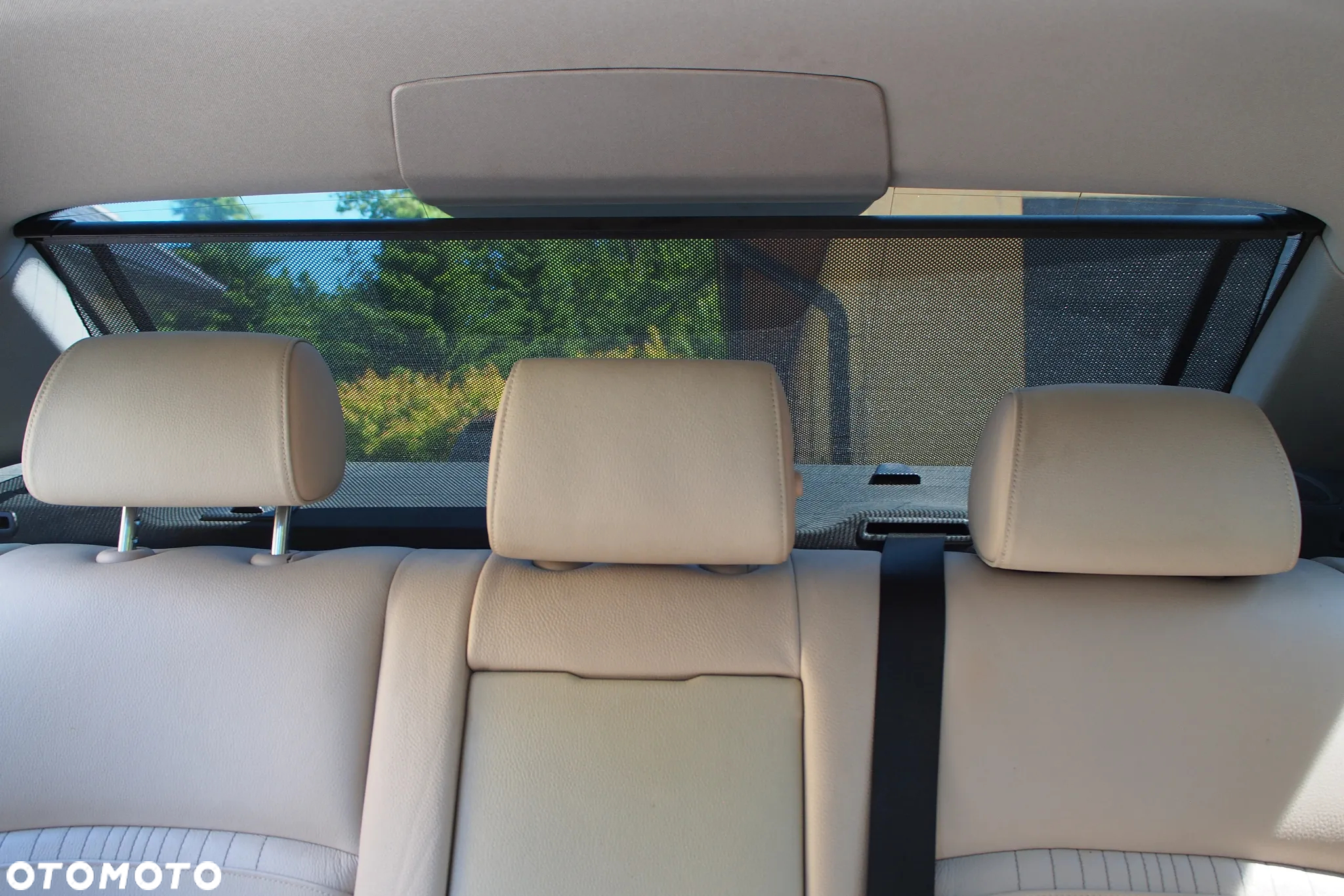 BMW Seria 5 520d - 27