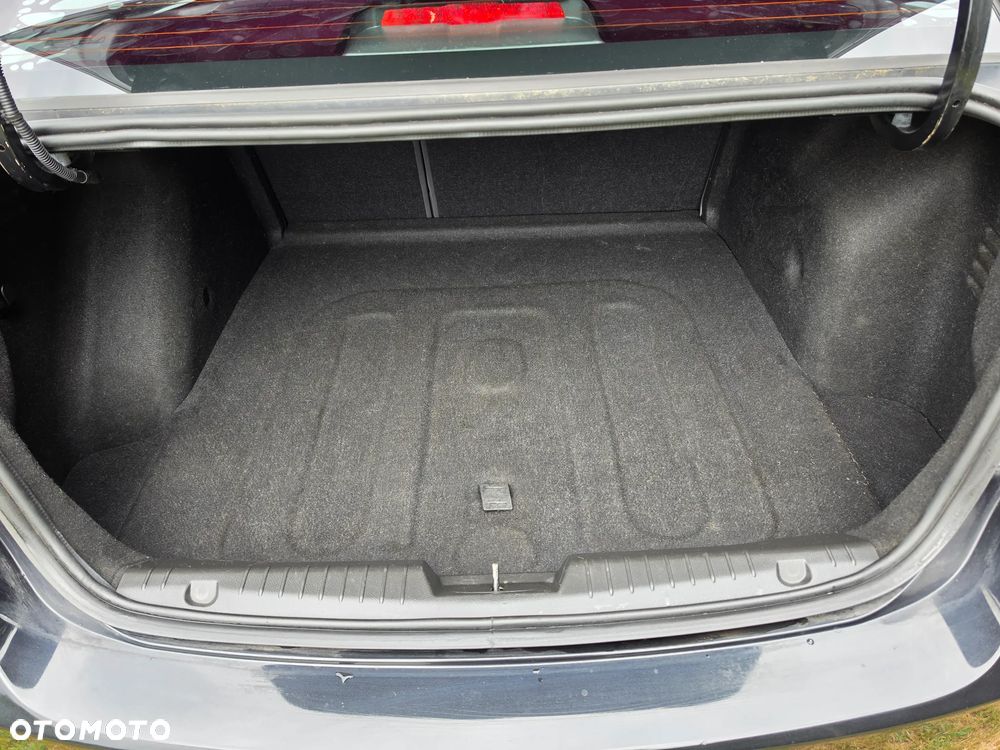 Chevrolet Cruze 1.6 - 16