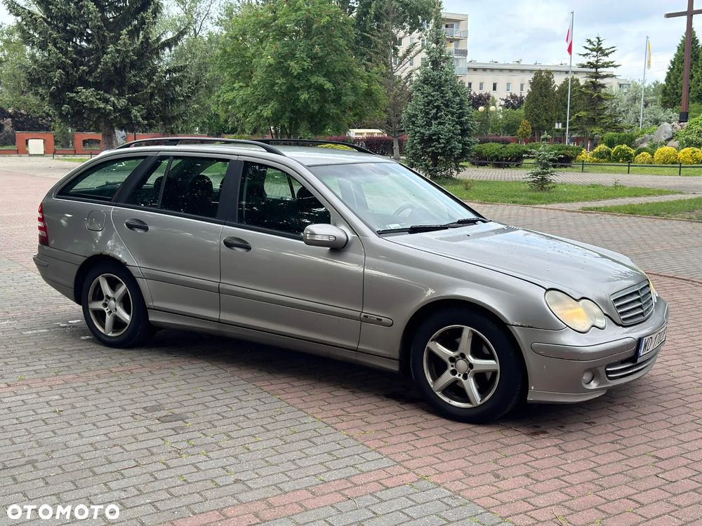 Mercedes-Benz Klasa C 220 T CDI Elegance - 4