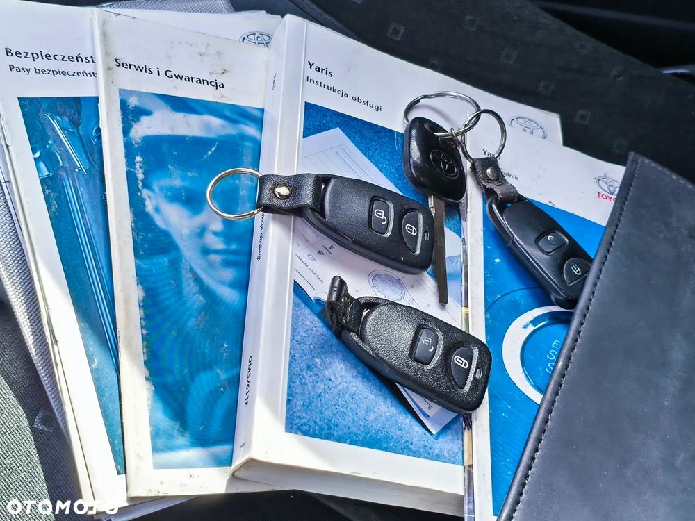 Toyota Yaris 1.0 Luna Start - 12