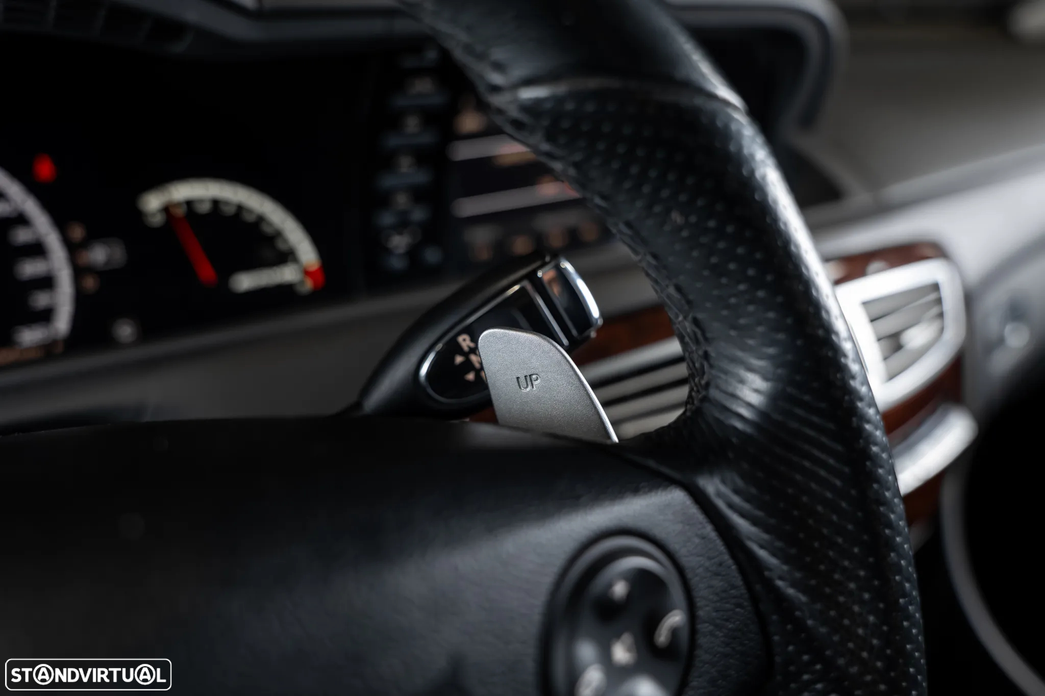 Mercedes-Benz CL 63 AMG Standard - 13