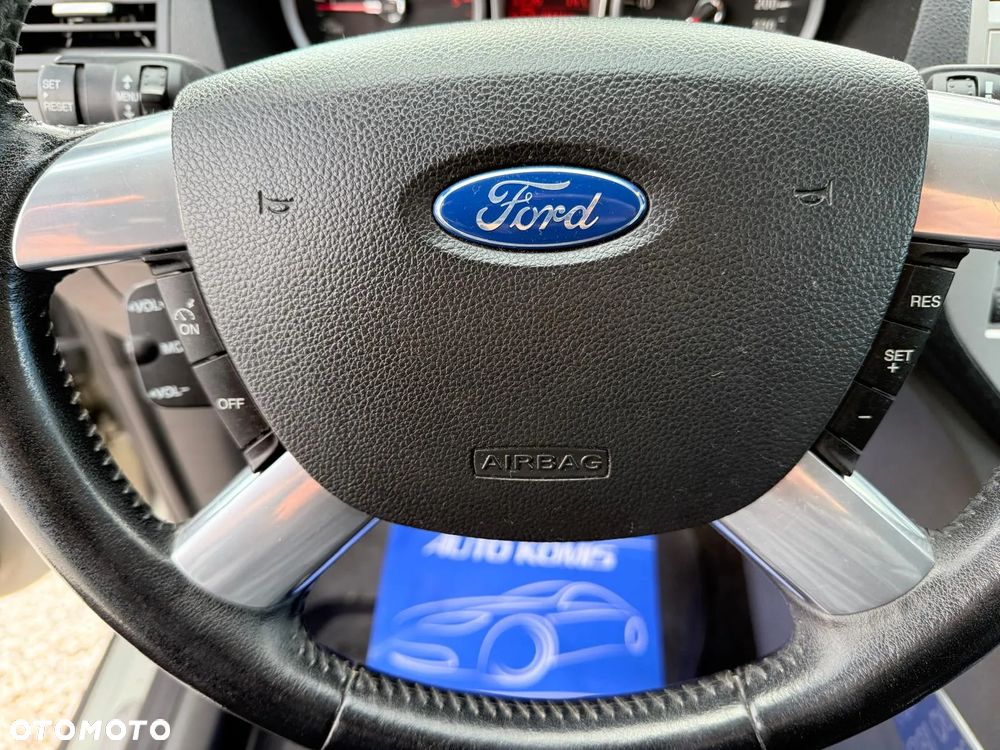 Ford Kuga 2.0 TDCi Trend - 22