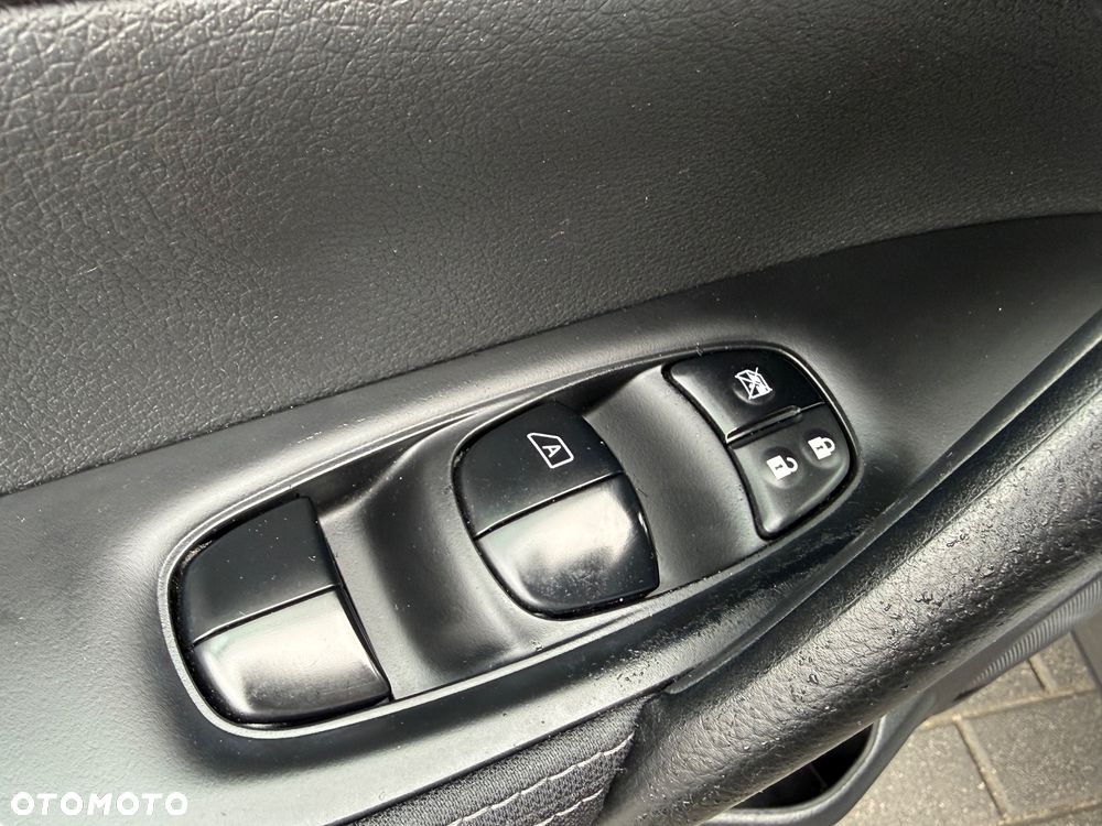 Nissan Qashqai 1.6 DCi Tekna Xtronic EU6 - 22