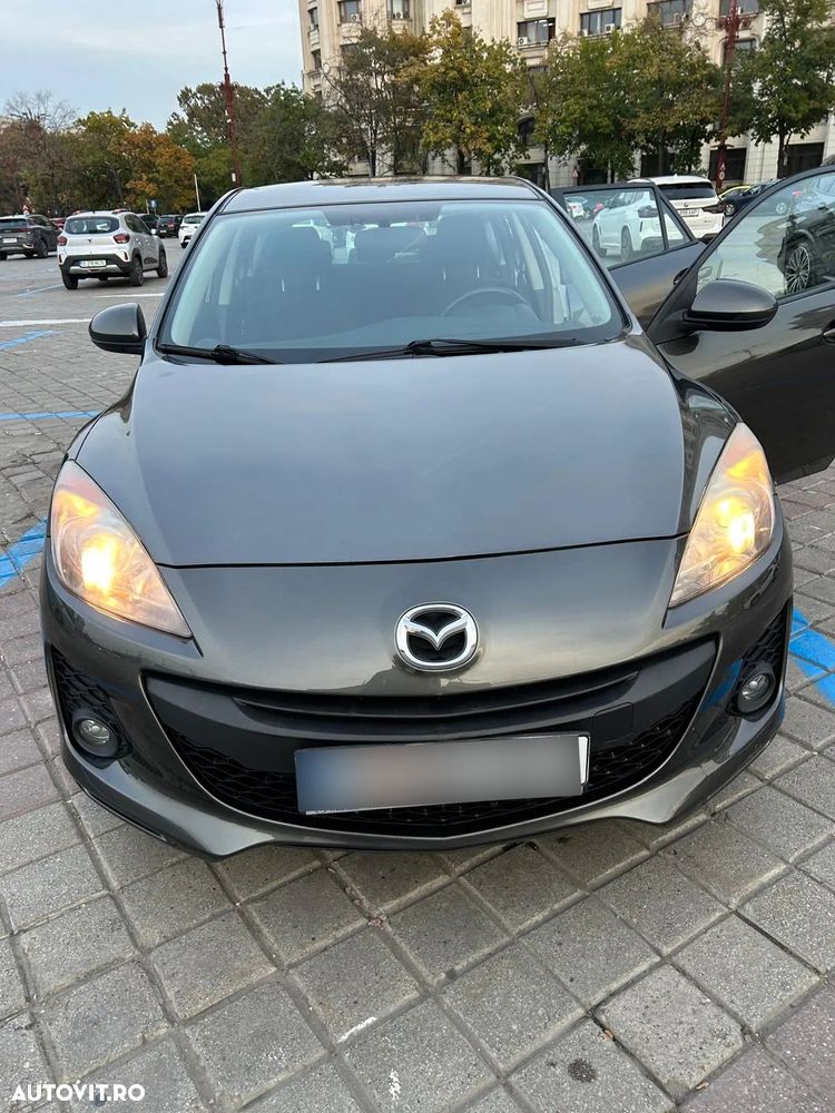 Mazda 323 - 6