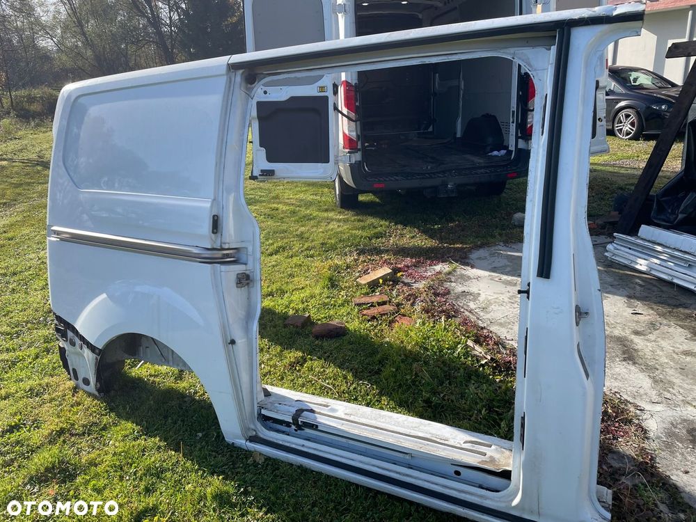 BOK PRAWY POSZYCIE FORD TRANSIT CUSTOM 12-17r - 1