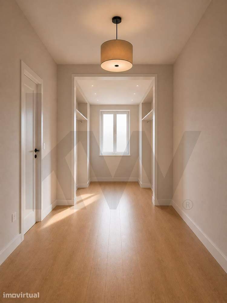 Apartamento T2 com Logradouro Totalmente Remodelado - Grande imagem: 5/9