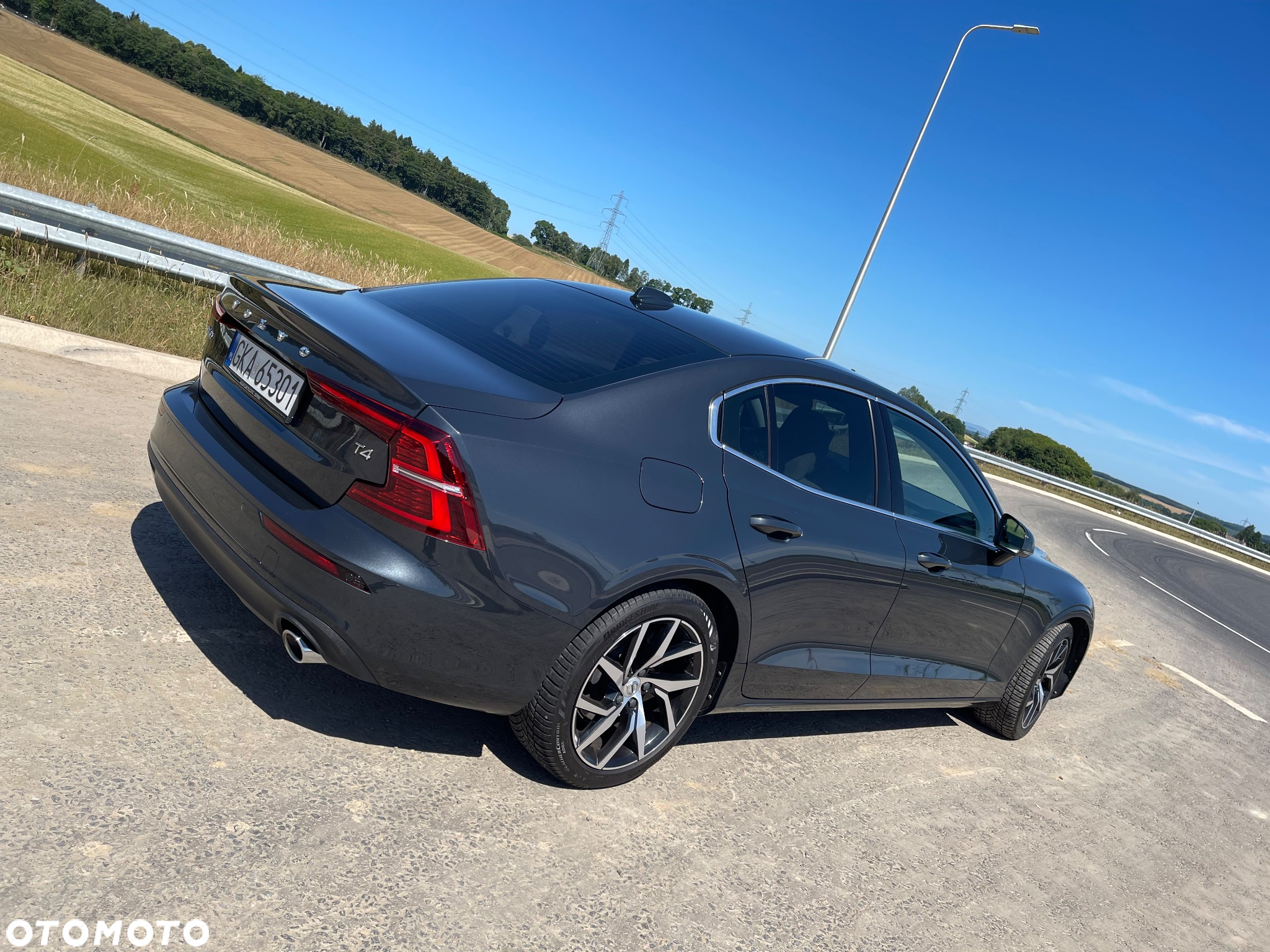 Volvo S60 T4 Drive-E Momentum - 4