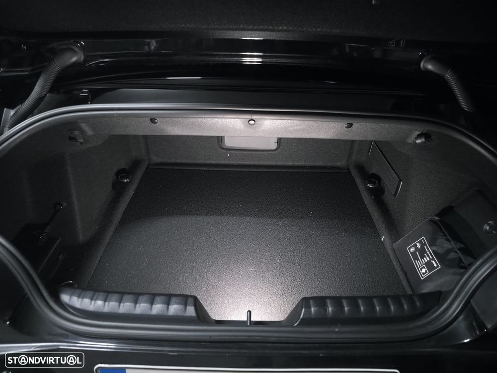 BMW Z4 30 i Pack M - 12