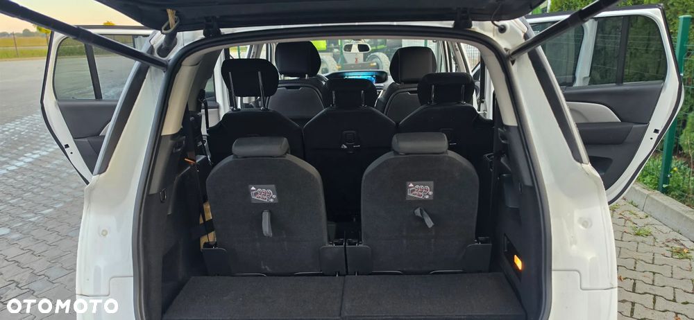 Citroën C4 Picasso - 17