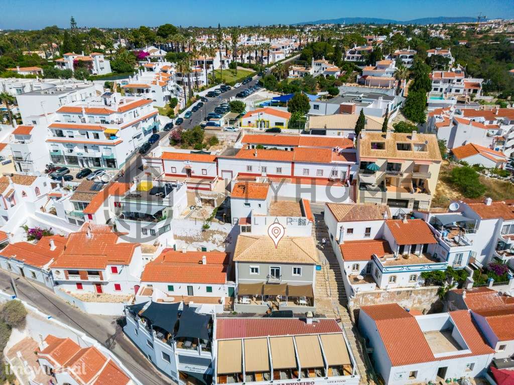 Prédio com 4 Estúdios Independentes - Grande imagem: 3/25