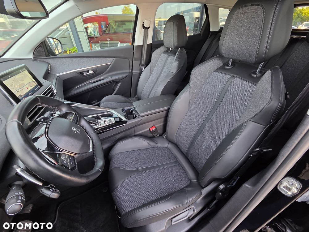 Peugeot 3008 PureTech 130 Stop & Start GPF EAT8 Allure - 28