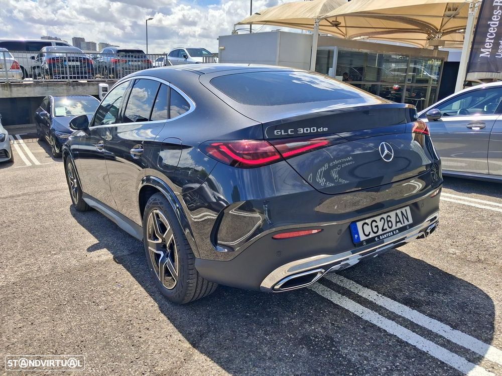 Mercedes-Benz GLC 300 e Coupe 4Matic - 8