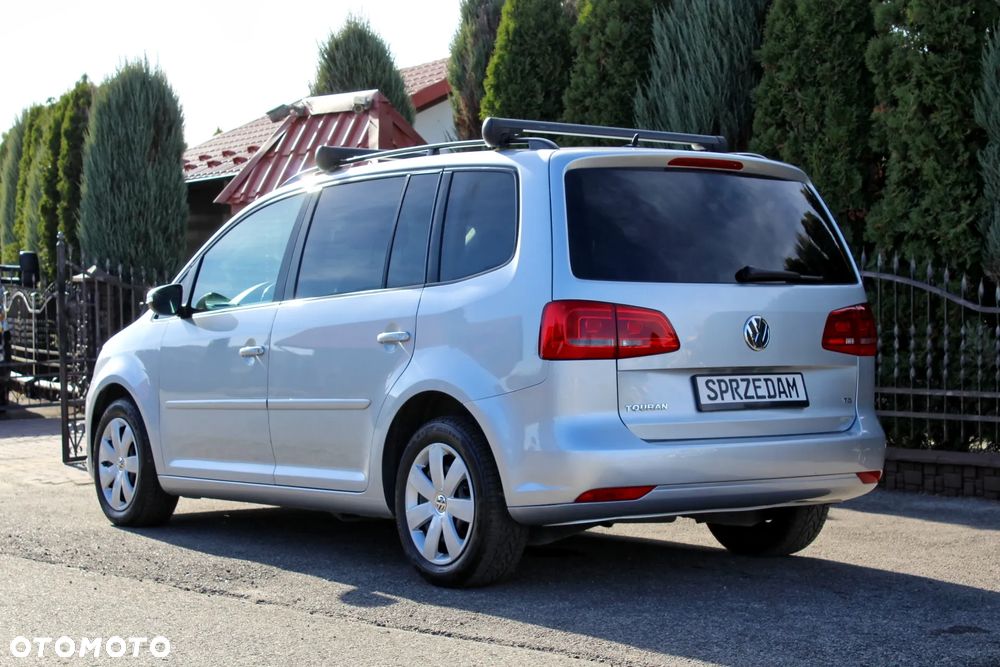 Volkswagen Touran 1.6 TDI DPF Comfortline - 4