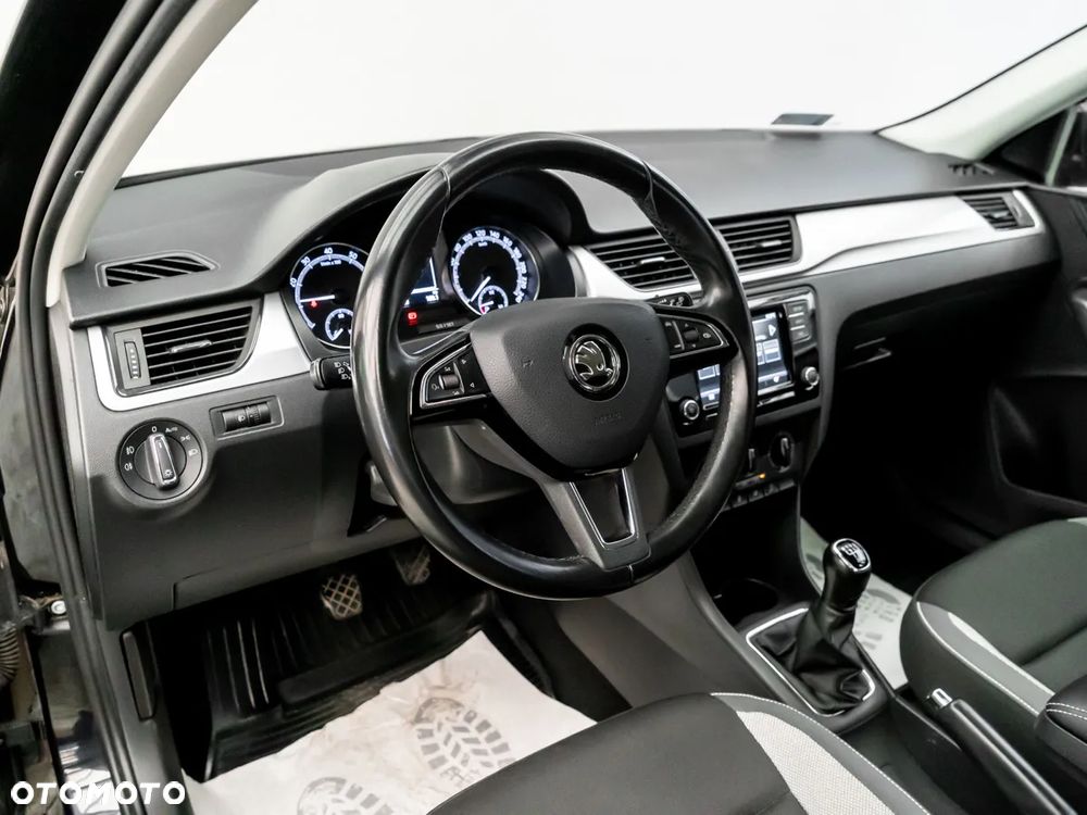 Skoda RAPID 1.0 TSI Ambition - 21
