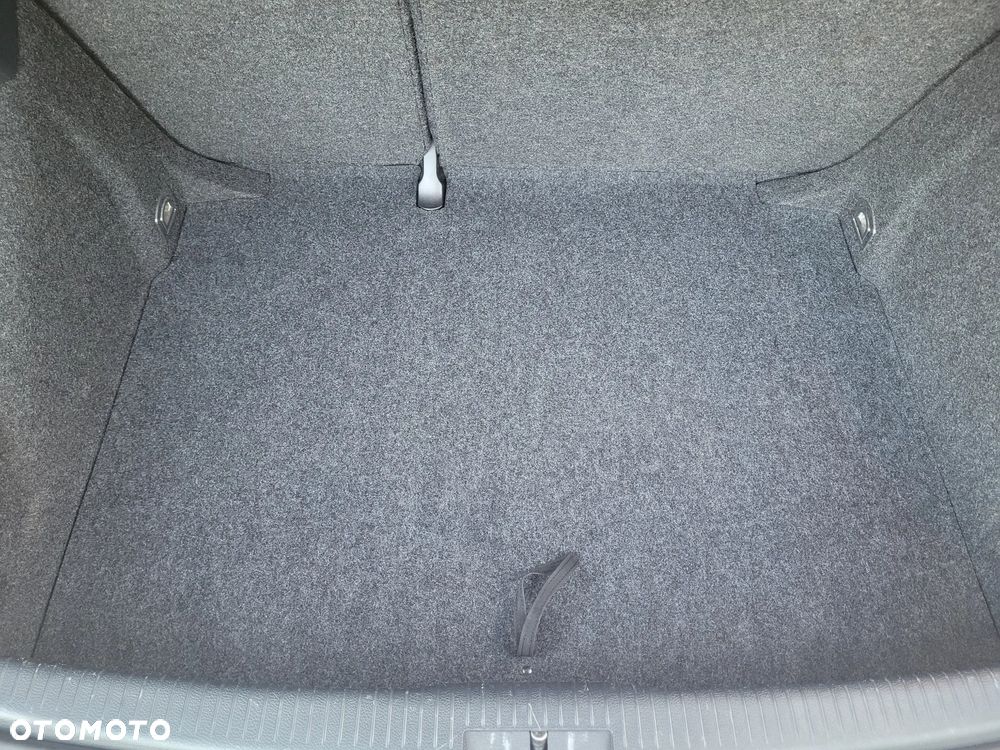 Volkswagen Golf 1.4 United - 23